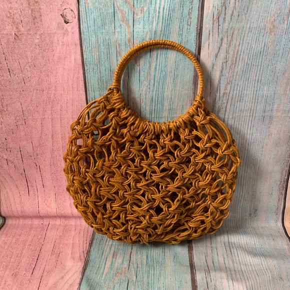Vintage Handbags - Cute hemp Handcrafted Tan Woven basket Bag